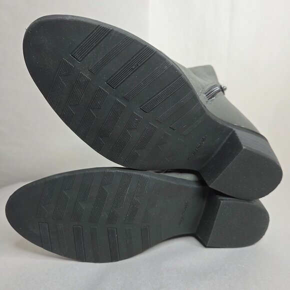 NWOT Easy Street Women's Gusto Comfort Gray Booties - Picture 4 of 7
